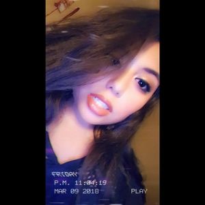 Meet your Posher, Dulce